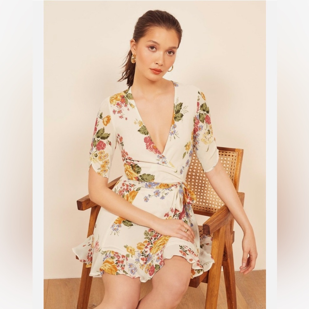 🌸 *Rare* Reformation Monica Wrap Dress – NWT – Size S 🌸